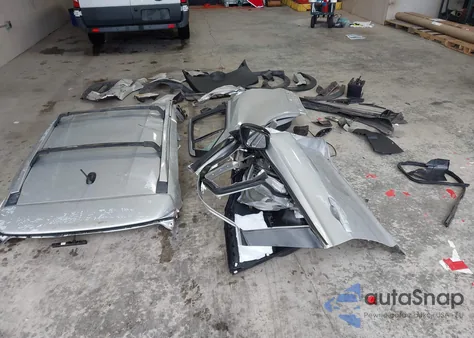 2019 Nissan Kicks Sr z USA, uszkodzony, nr VIN 3N1CP5CU9KL521991